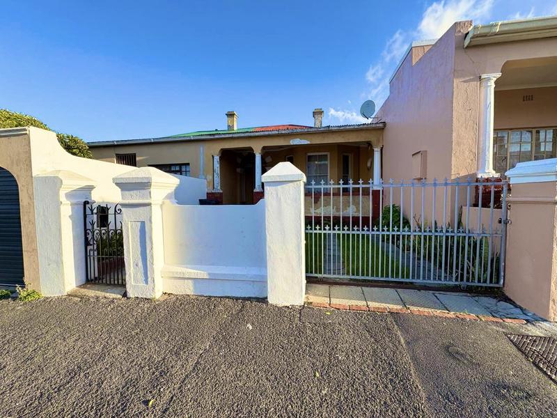 2 Bedroom Property for Sale in Observatory Western Cape